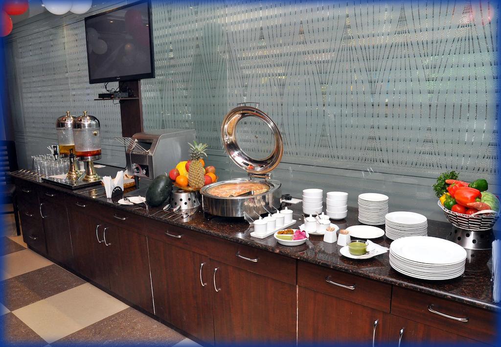 Hotel York 3*