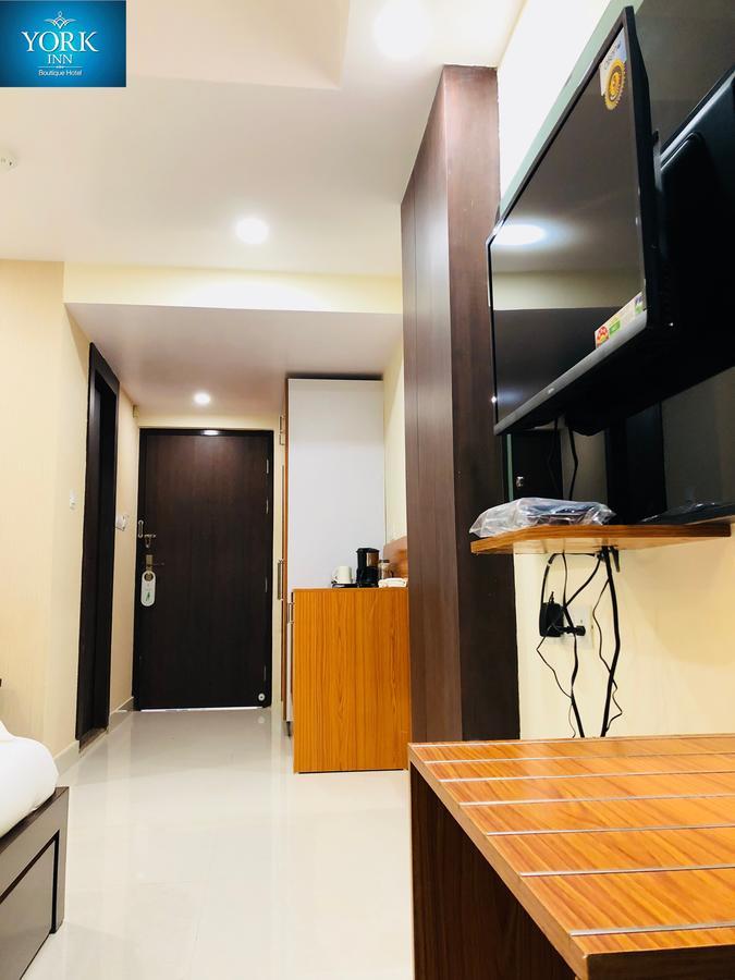 York Hotel Lucknow
